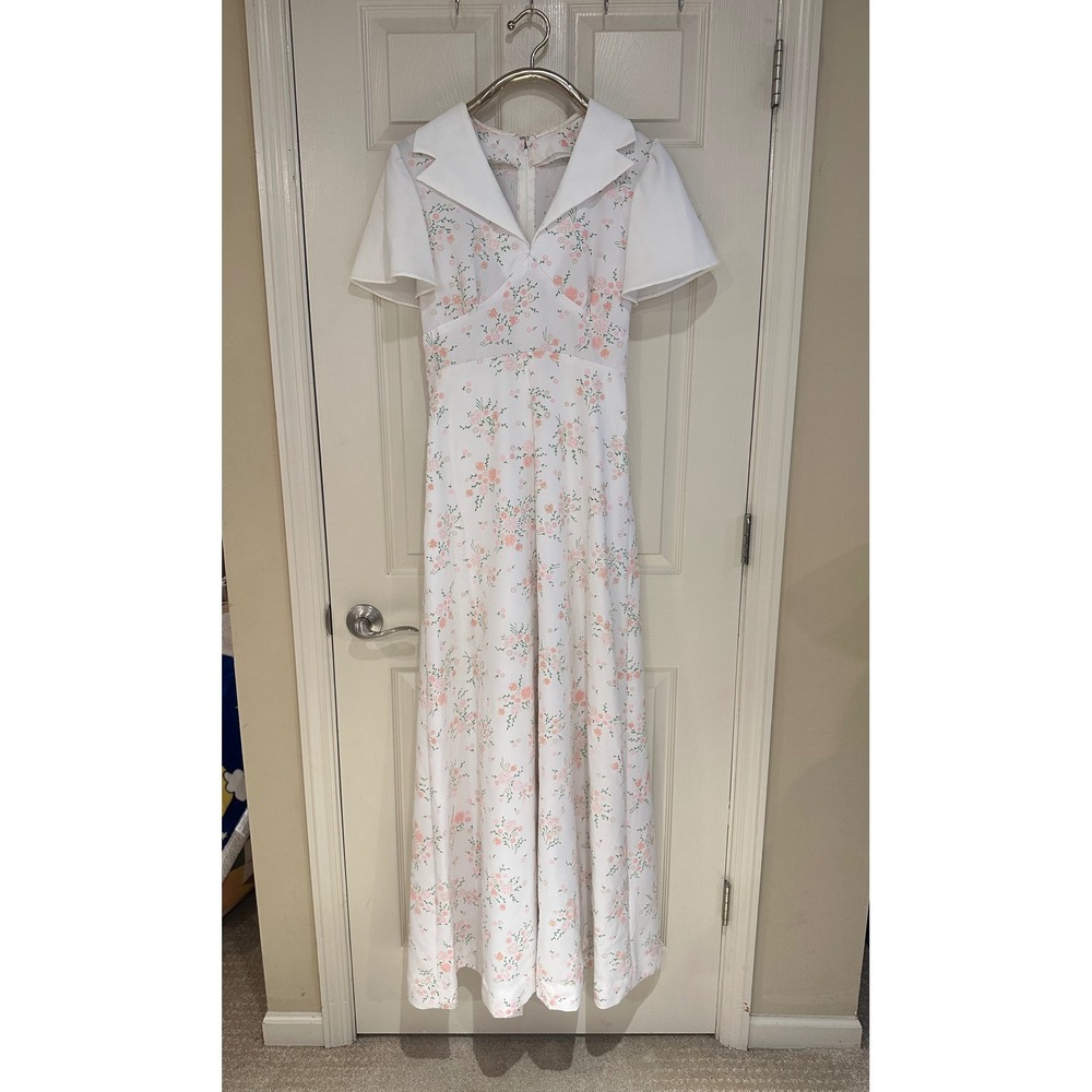 Vintage 70s Floral Maxi Dress White Pink Cottagecore Prairie Flutter Sleeve